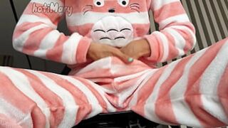Skinny AsianTeen Plays with Her Wet Pussy🌮️ and Tiny Boobs