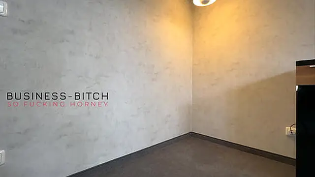 Office Babe in Stockings & Heels Seduces Boss for Steamy Lunch Break Sex on the Wall - Business Bitch