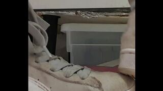 SNEAKERS CRUSH FOOD