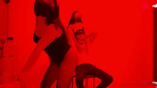 Latina beauty dances in lingerie on exclusive catwalk