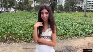 Public Agent Pickup - Sex with a Hottie on the First Date, but she only came the next day