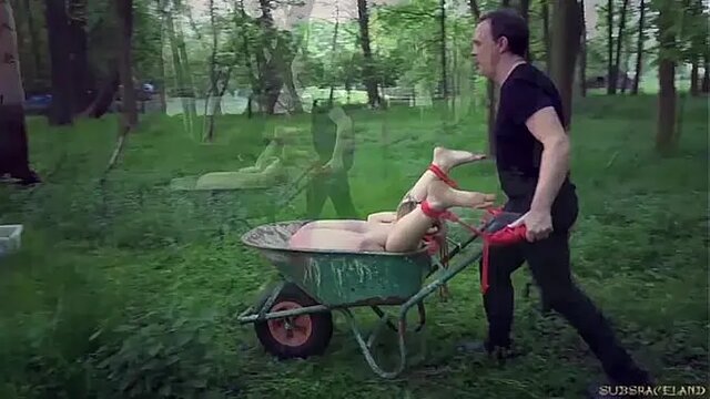 Teen bondage submissive gets her ass railed and deepthroats rod