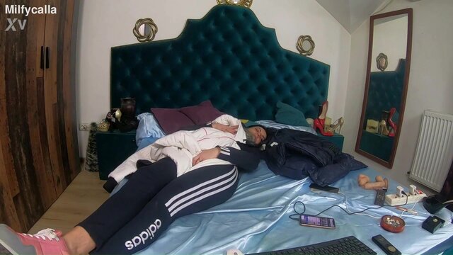 European HOT MOM enjoys solo masturbation and dirty talk