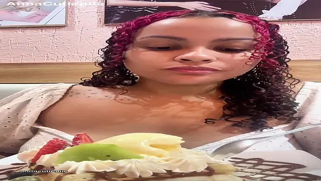 Curvy Latina's Ice Cream and Milkshake Fart Fetish